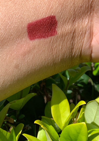 150 Queenie Matte Lipstick