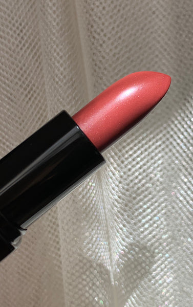 407 Bitten Lipstick
